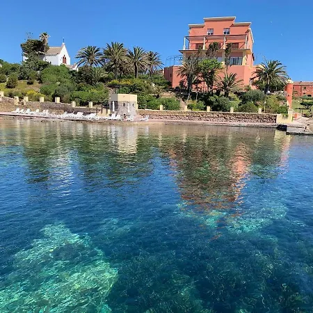 A Vacation On A Private Island *